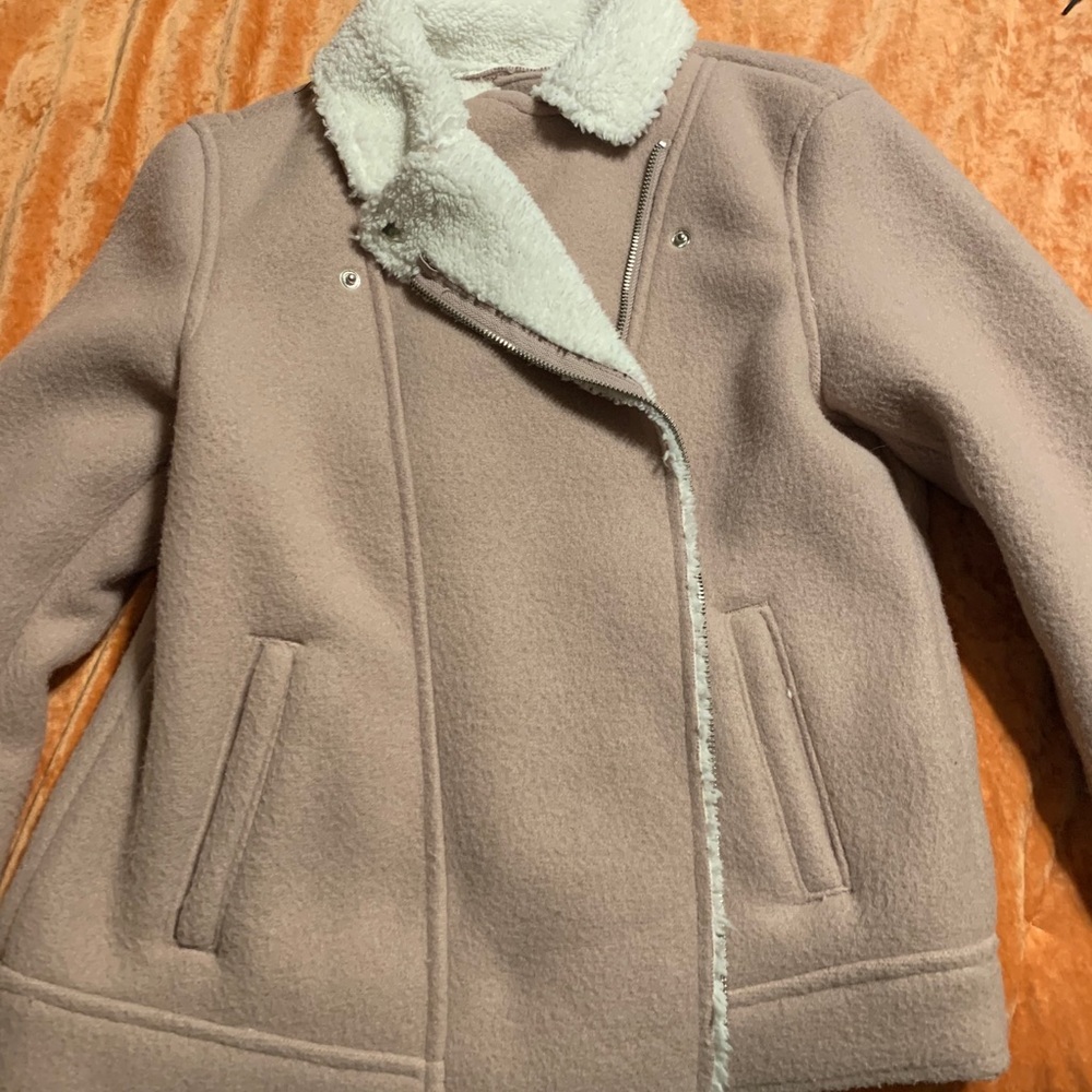 Old navy medium bomber jacket.